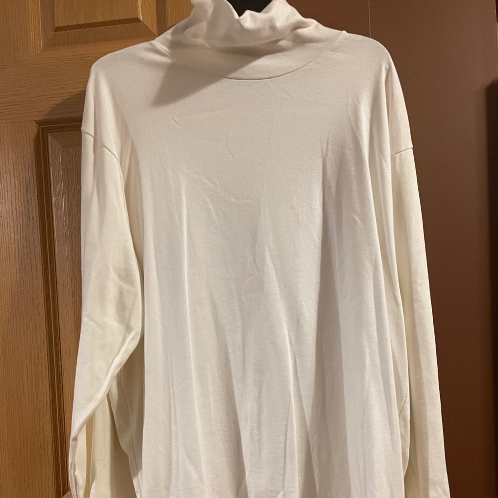 Neck long sleeve T-Shirt